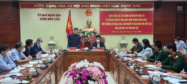 Xây dựng tuyến biên giới Việt Nam hòa bình ổn định