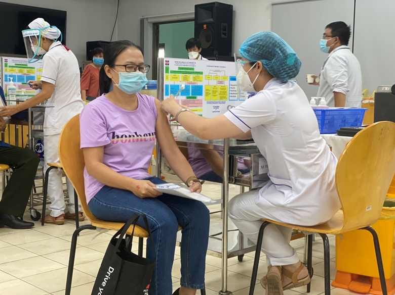 Nhiều người thiệt mạng do núi lửa phun trào tại Indonesia