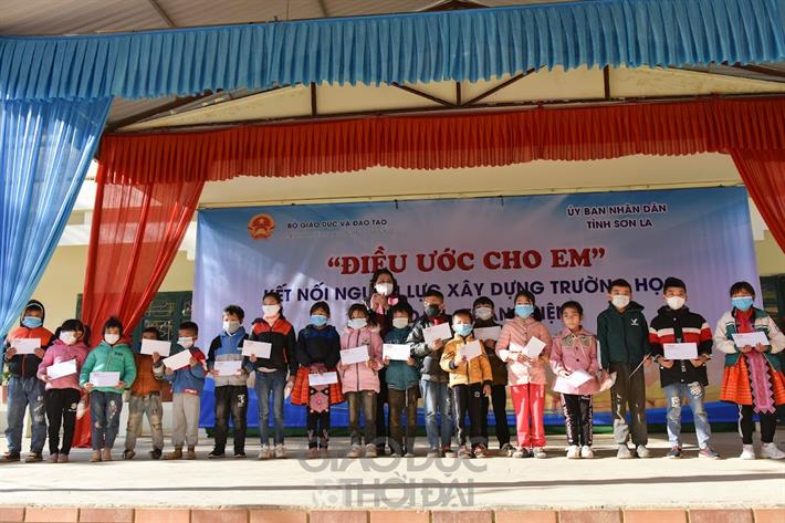 Điều ước cho em thắp sáng tương lai học sinh nghèo Sơn La