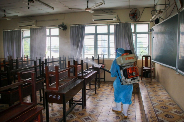 Học sinh lớp 1 học trực tiếp Phụ huynh vừa mừng vừa lo…