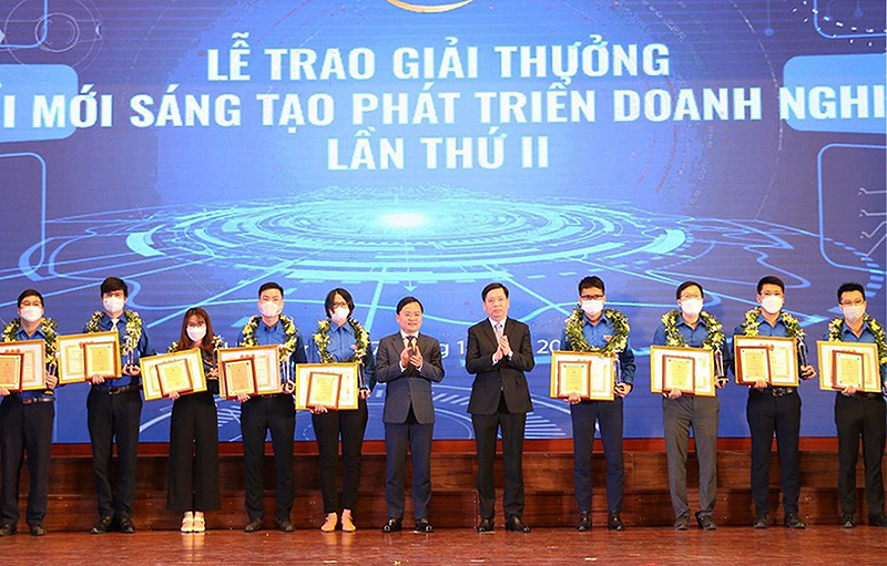 Đoàn Khối doanh nghiệp TƯ thi đua thực hiện 4 000 công trình chào mừng Đại hội Đoàn