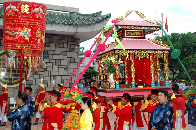 Hội thảo quốc tế “Lễ hội Vía Bà Chúa Xứ và các dạng thức thờ nữ thần trên thế giới”