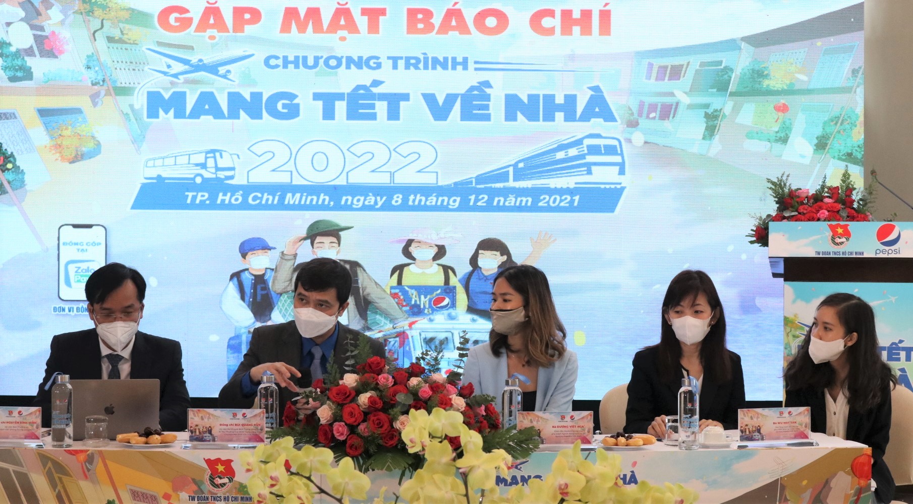 Tặng hơn 3 nghìn vé khứ hồi cho sinh viên, công nhân về quê đón Tết