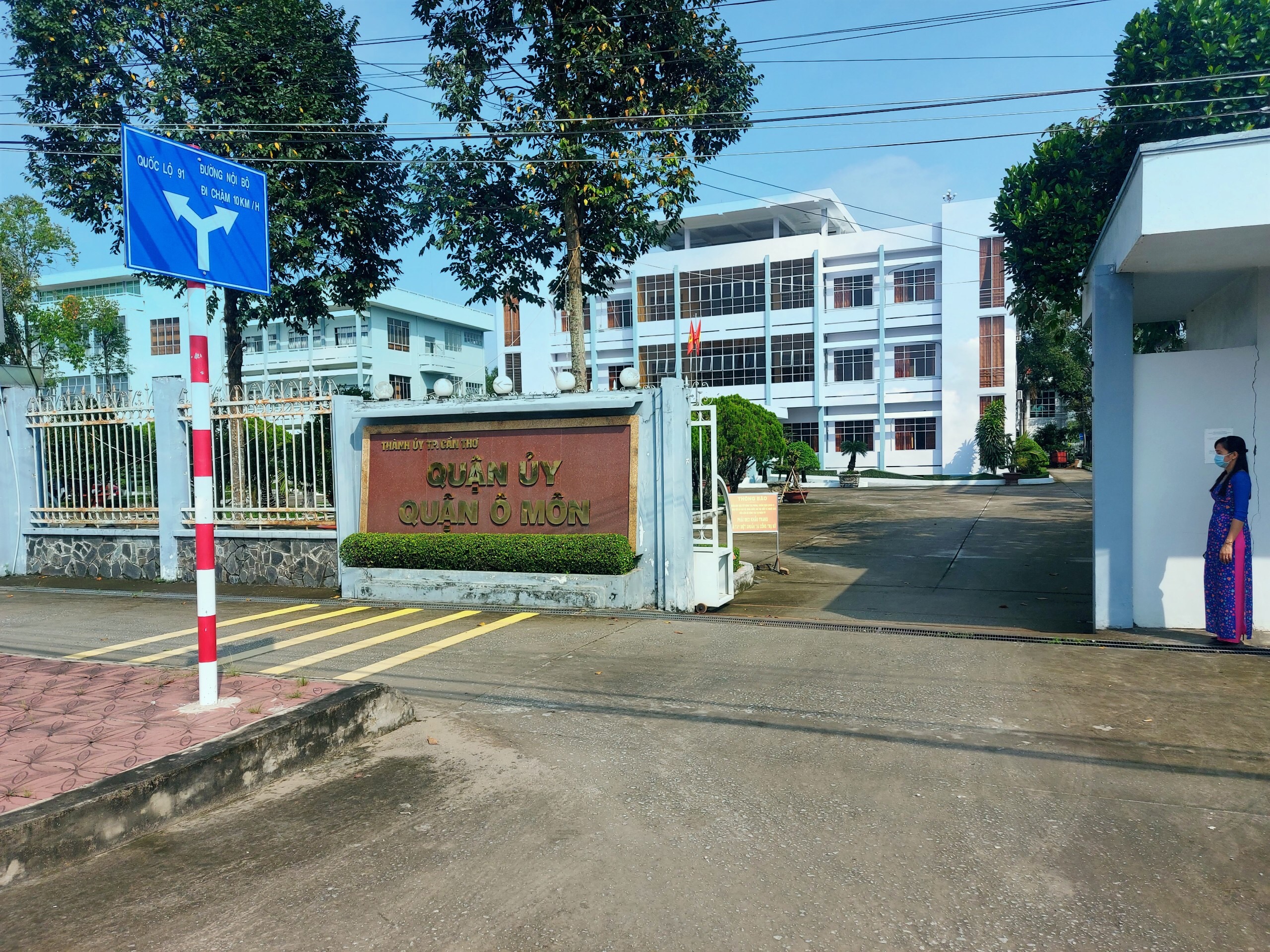 Quận Ô Môn Cần Thơ  Đổi mới phương thức lãnh đạo của Đảng đối với hoạt động của hệ thống chính trị