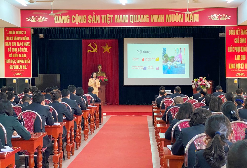 Hải Phòng Tuyên truyền, phổ biến pháp luật về trật tự an toàn giao thông tới người dân