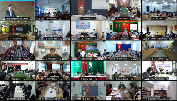 Nâng cao tính chính trị của đoàn viên và tính tiền phong, gương mẫu của cán bộ Đoàn