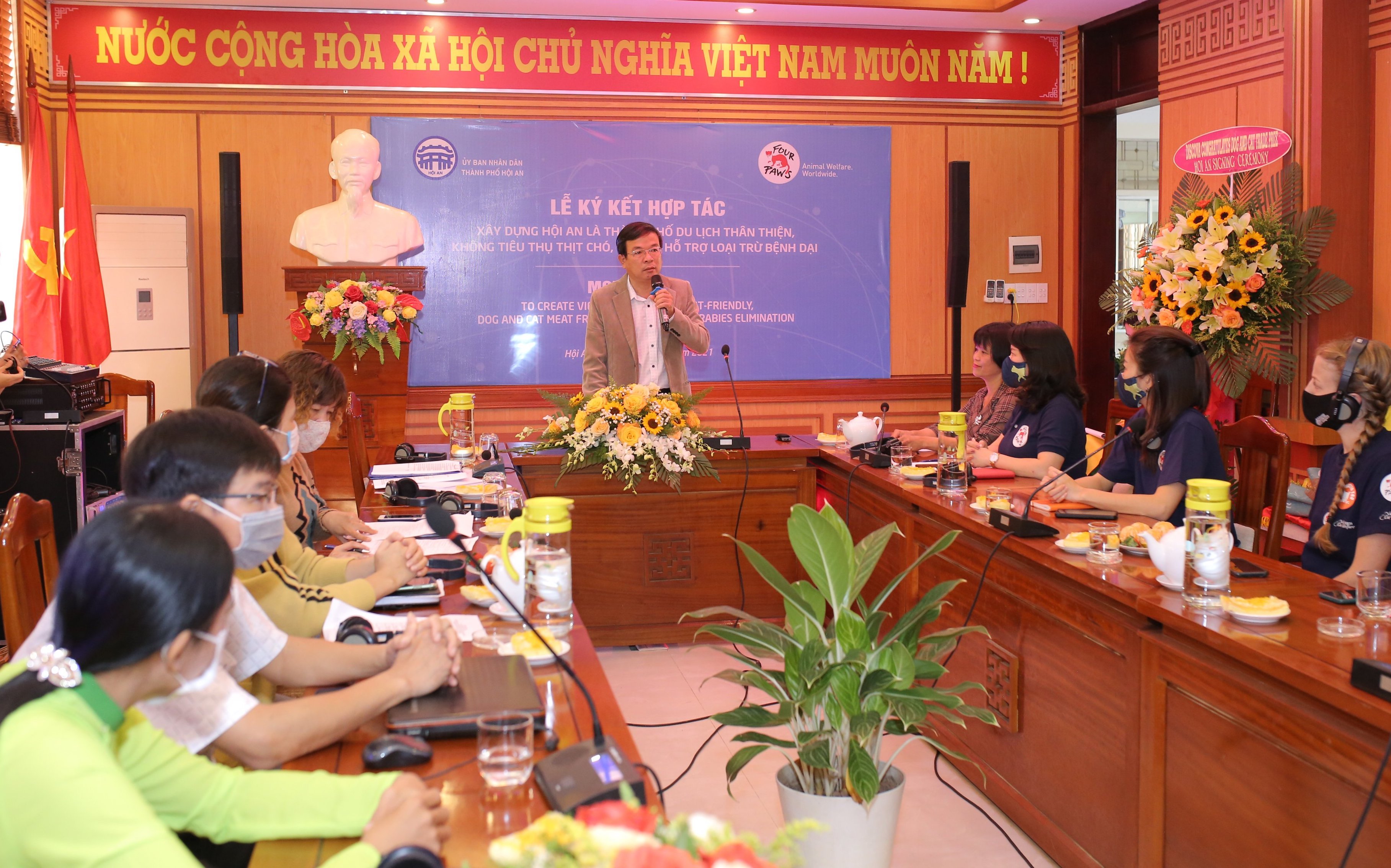 Thành phố đầu tiên của Việt Nam nói không với tiêu thụ thịt chó, mèo