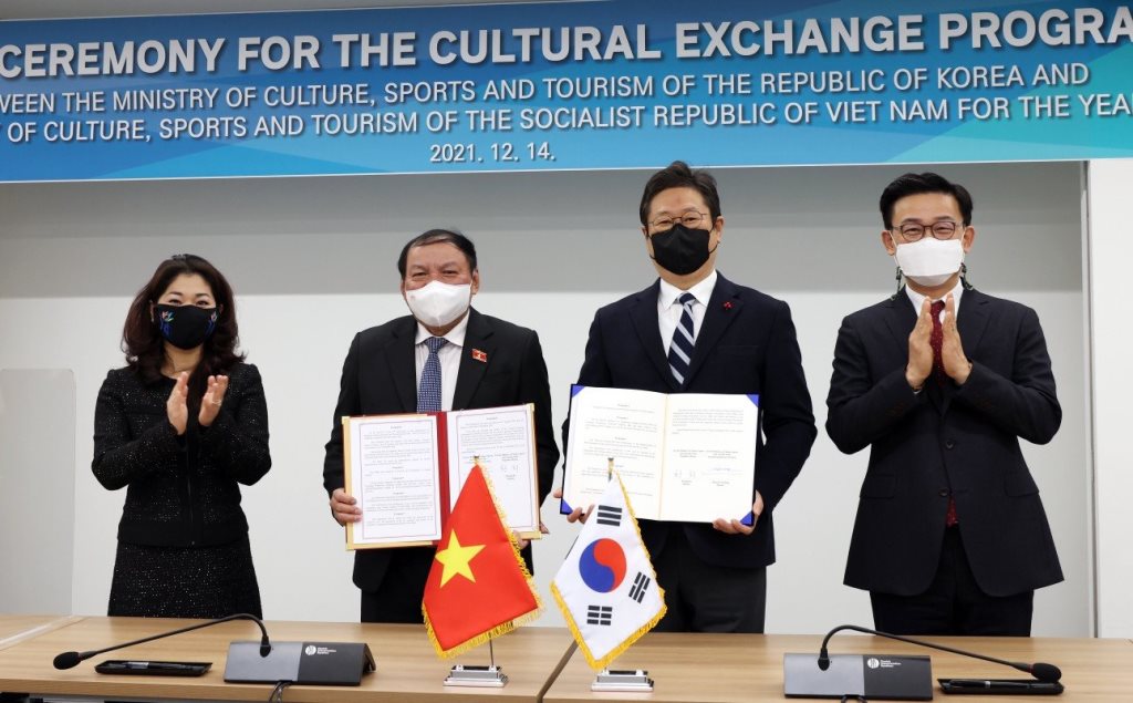 Tăng cường hoạt động giao lưu văn hóa Việt Nam - Hàn Quốc