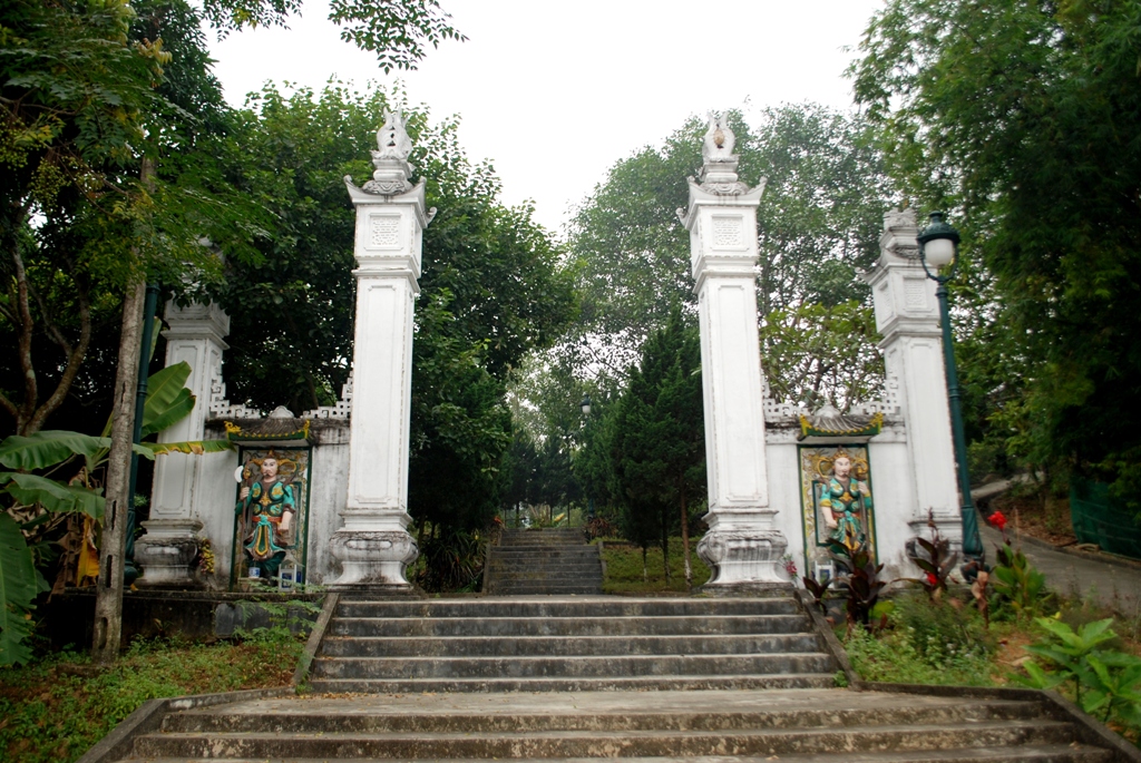 Lên Phố Ràng thăm Đền Phúc Khánh