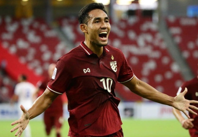 Teerasil Dangda lọt top 10 chân sút vĩ đại nhất lịch sử AFF Cup