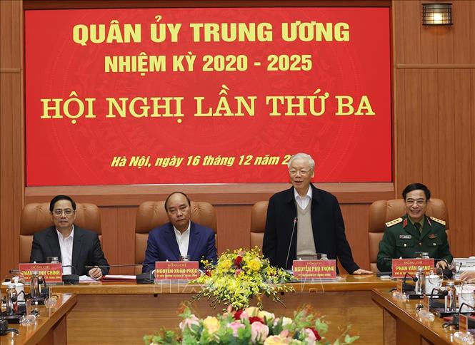 Tập trung xây dựng Quân đội vững mạnh