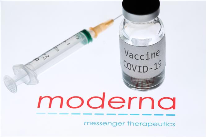 Moderna tuyên bố mũi vaccine thứ 3 giúp tăng kháng thể 37 lần trước Omicron