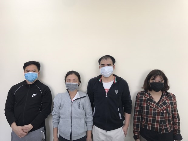 Triệt phá đường dây sản xuất hàng giả quy mô lớn tại Hà Nội