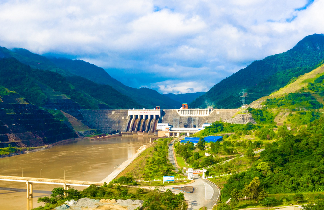 EVN đảm bảo cung cấp điện, góp phần giữ vững an ninh quốc phòng