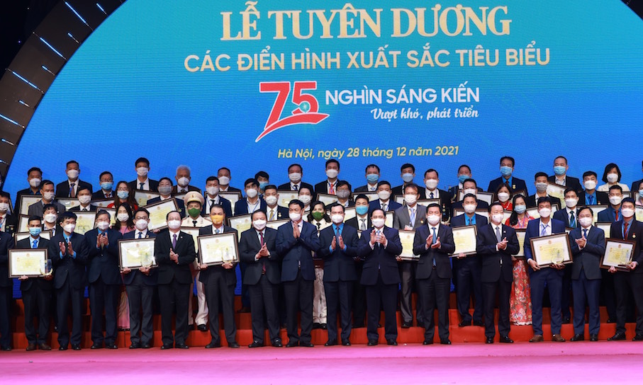 Xứng đáng là hạt nhân, là tấm gương sáng lan tỏa đến mọi người