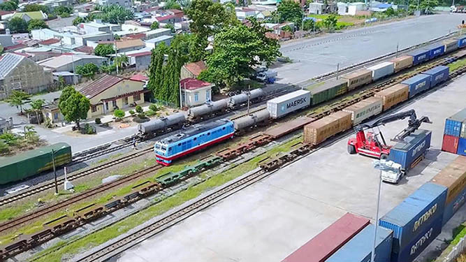 Thúc đẩy vận tải hàng hóa bằng đường sắt qua biên giới phía Bắc