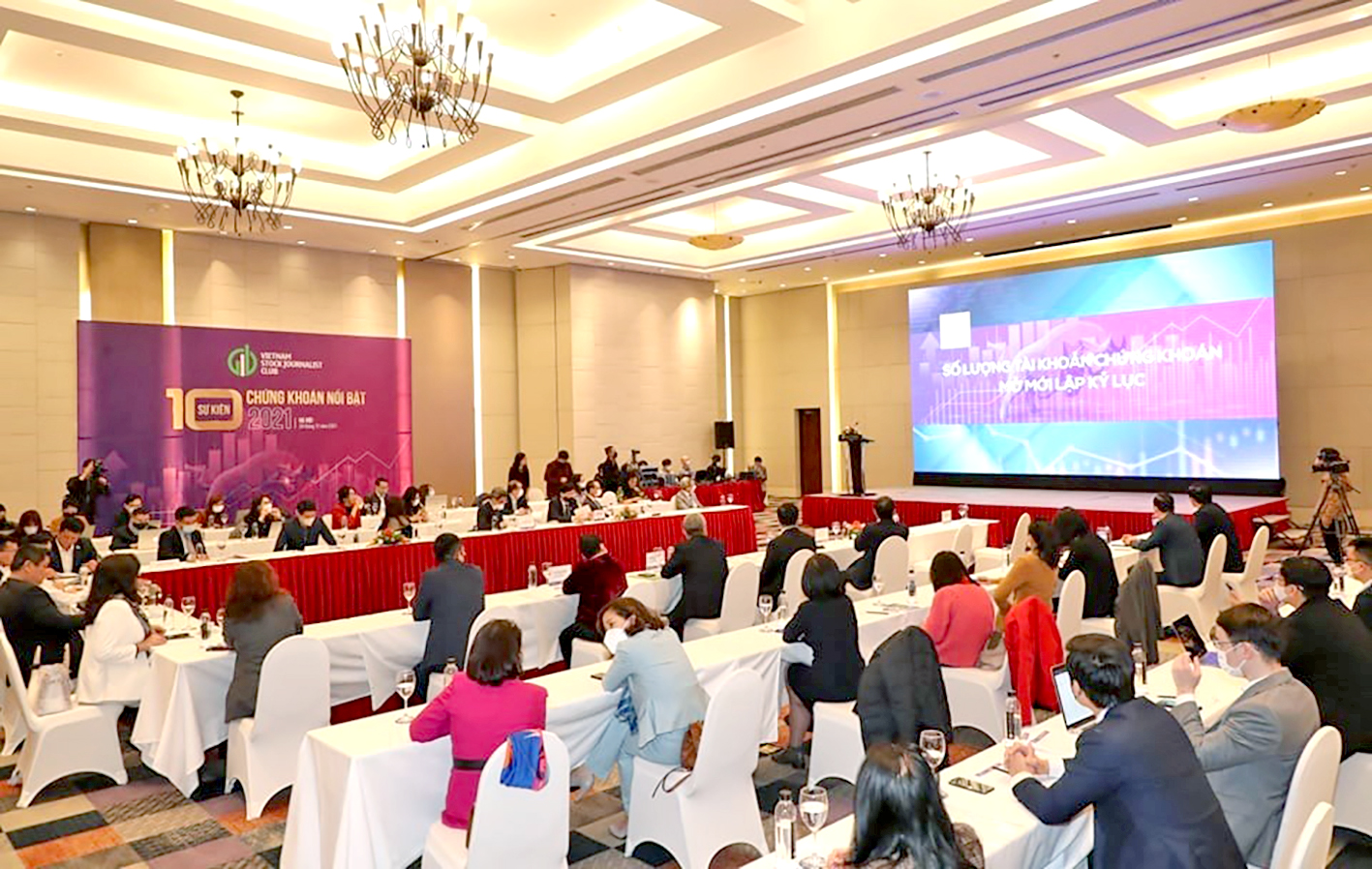 10 sự kiện chứng khoán nổi bật năm 2021
