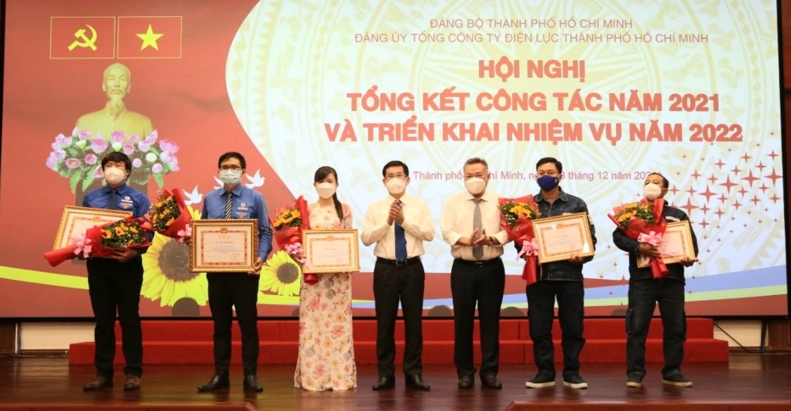 Đảng bộ EVNHCMC lãnh đạo toàn diện, đảm bảo cung cấp điện chất lượng ngày càng cao