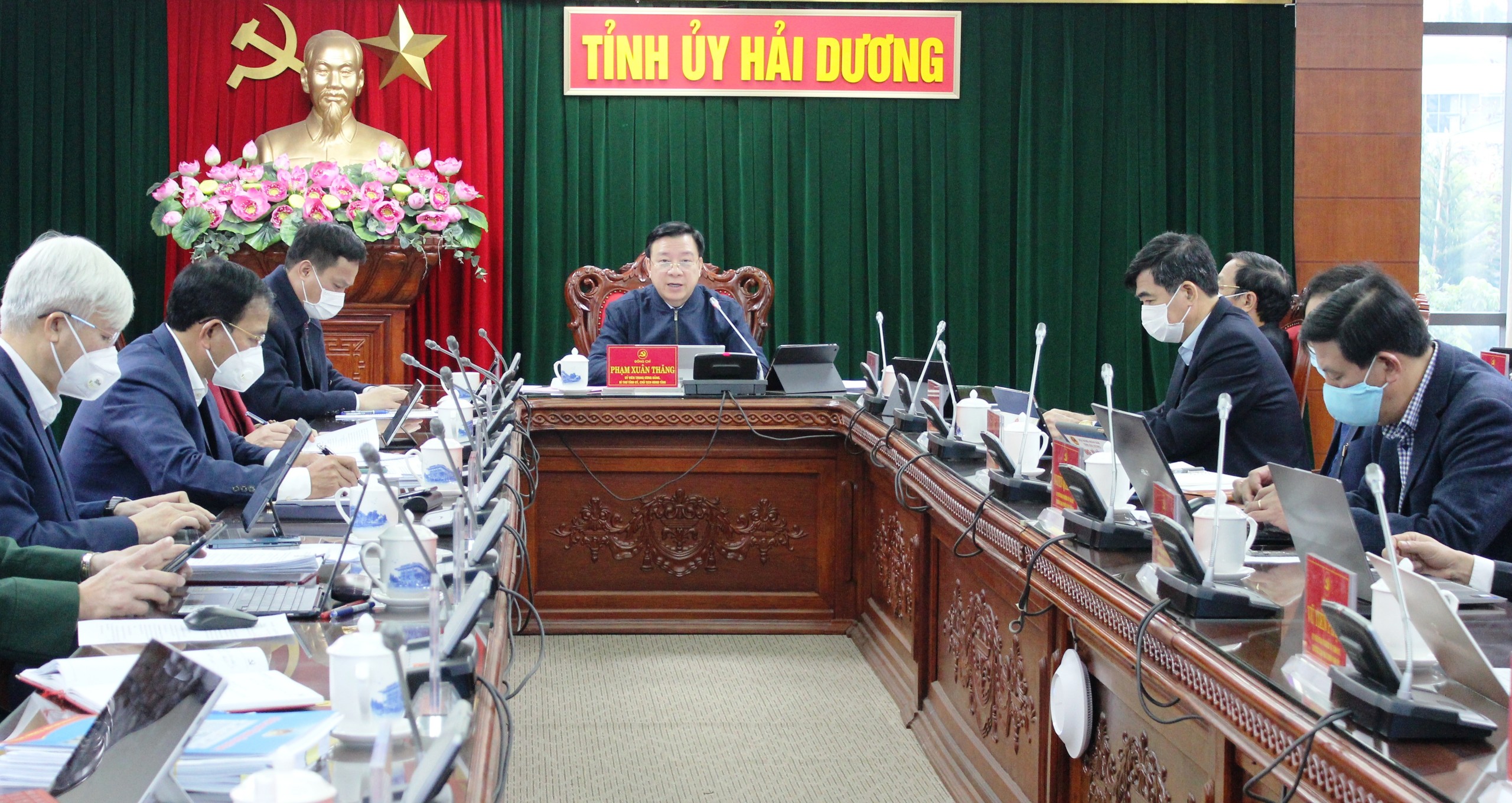 Tăng cường hơn nữa phòng chống dịch COVID-19 trước, trong và sau Tết