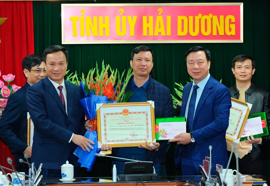 Hải Dương Biểu dương 15 doanh nghiệp nộp thuế tiêu biểu