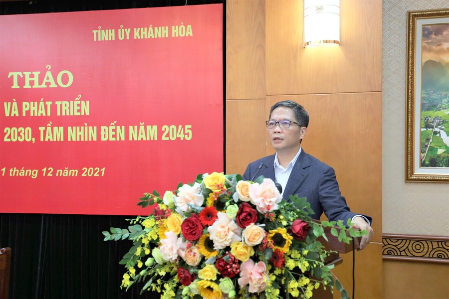 Thúc đẩy phát triển Khánh Hòa tạo động lực cho cả vùng