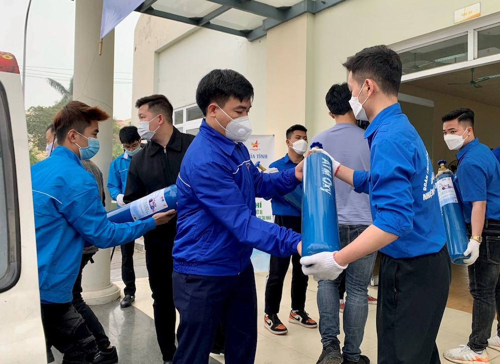 Hà Nội Khởi động Trạm ATM oxy miễn phí