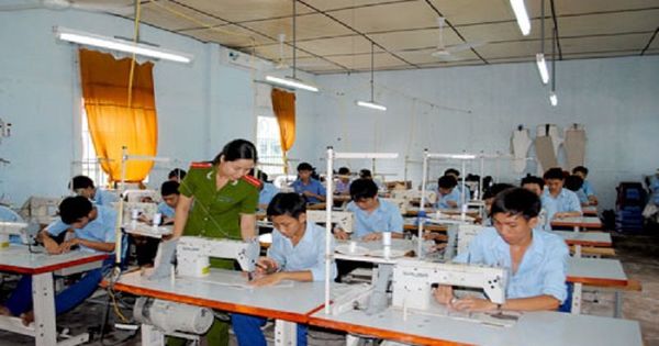 Chế độ lao động học nghề của trại viên tại cơ sở giáo dục bắt buộc