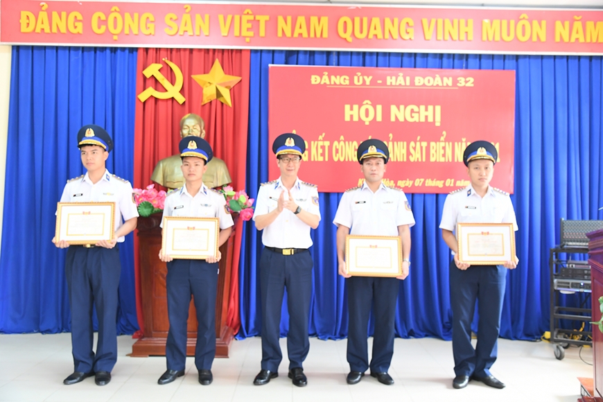Hải đoàn 32, Bộ tư lệnh Vùng Cảnh sát biển 3 hoàn thành tốt nhiệm vụ năm 2021