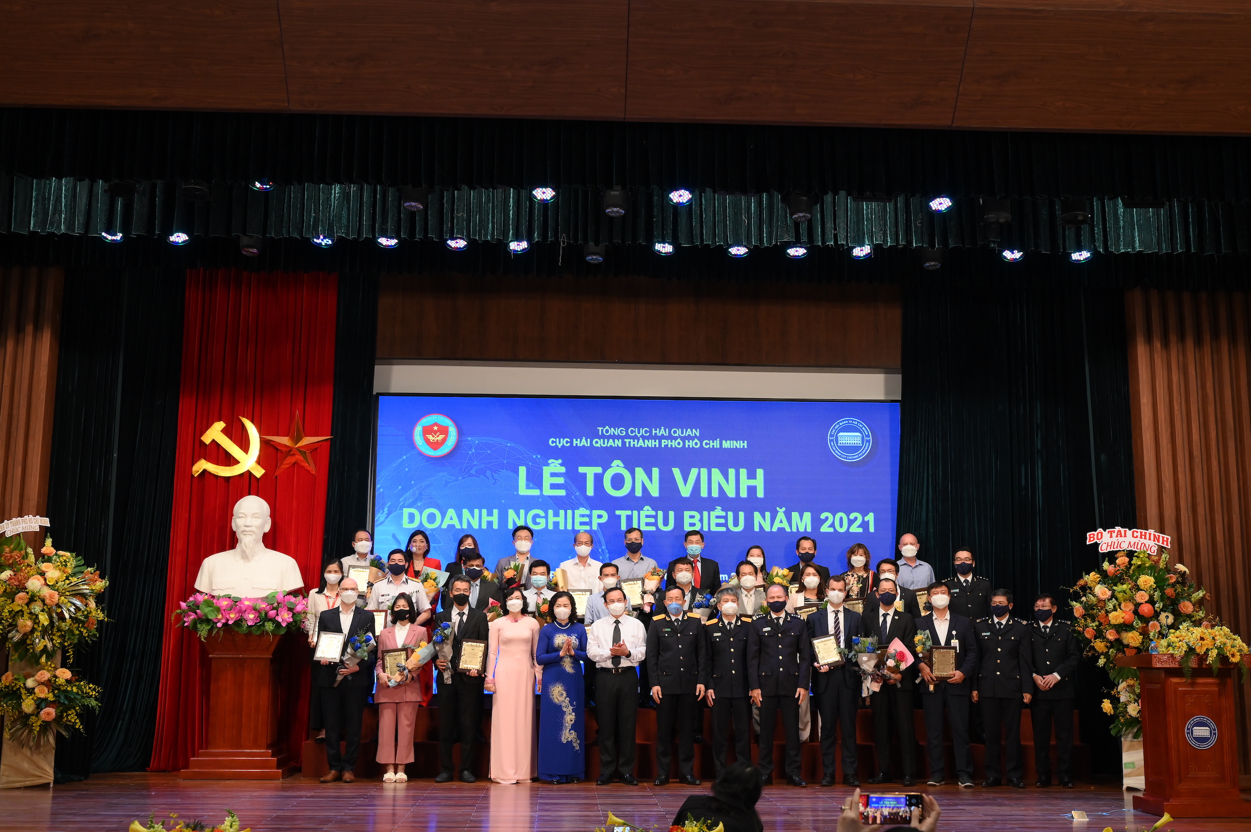 Hải quan TP Hồ Chí Minh Khơi thông dòng chảy hàng hóa xuất nhập khẩu