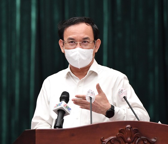 Bí thư Thành ủy TP Hồ Chí Minh Nguyễn Văn Nên Tập trung sức lực phục hồi và phát triển kinh tế