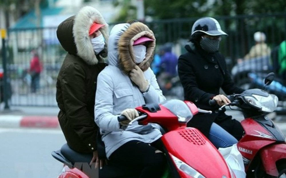 Bắc Bộ rét hơn về sáng và đêm, Trung Bộ có mưa dông rải rác