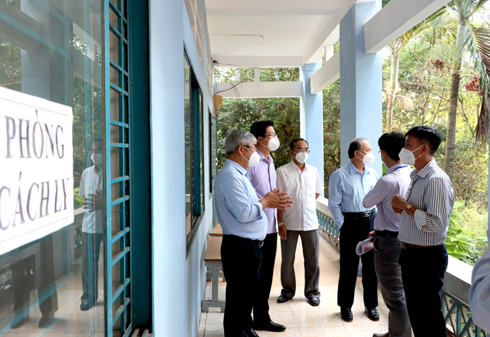 Đồng Tháp Kiểm tra công tác chuẩn bị học trực tiếp tại địa phương biên giới