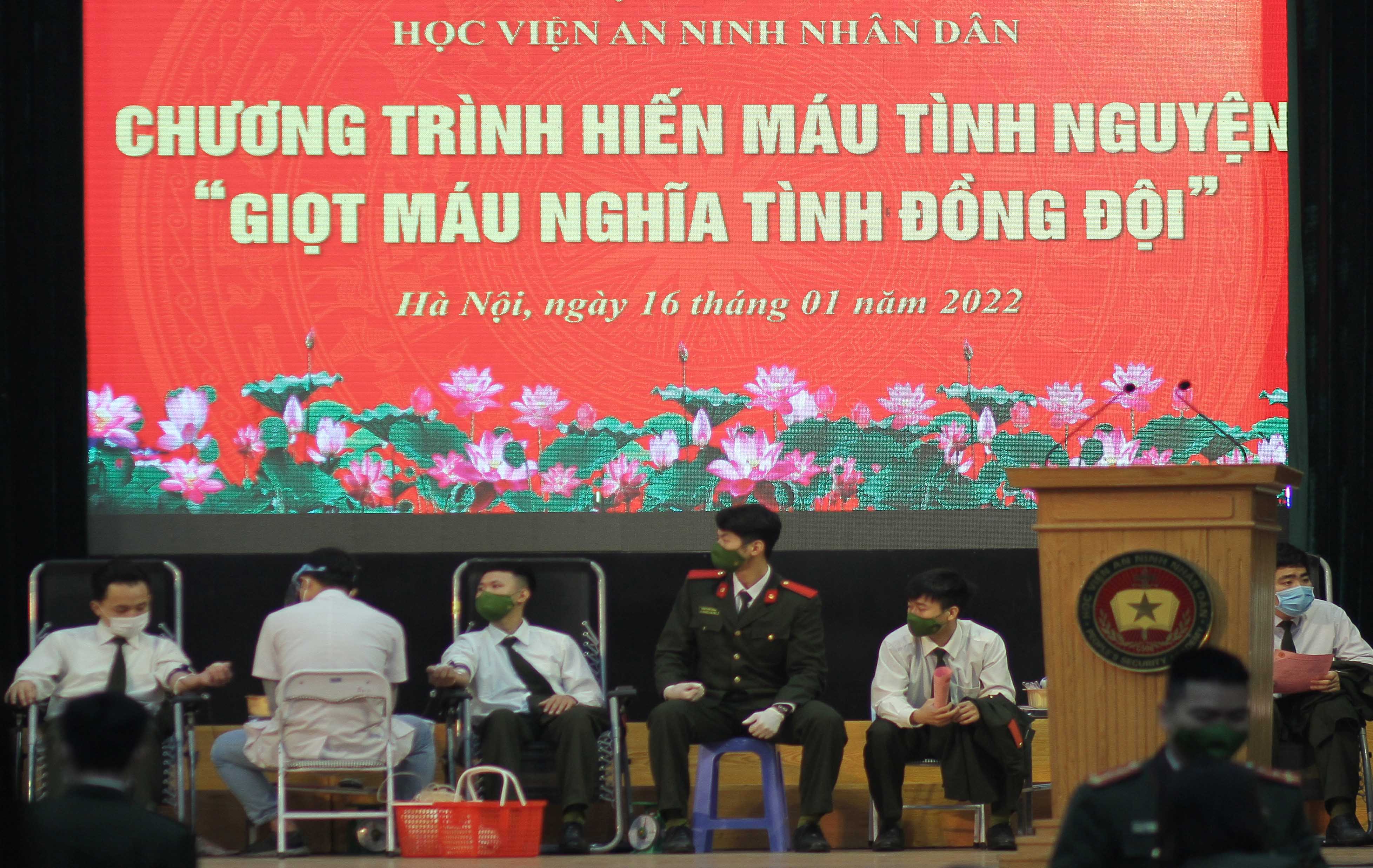 Giọt máu nghĩa tình vì đồng đội thân yêu
