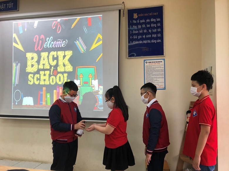 Bộ GD ĐT hướng dẫn cho học sinh đi học trực tiếp sau Tết Nguyên đán sớm nhất có thể