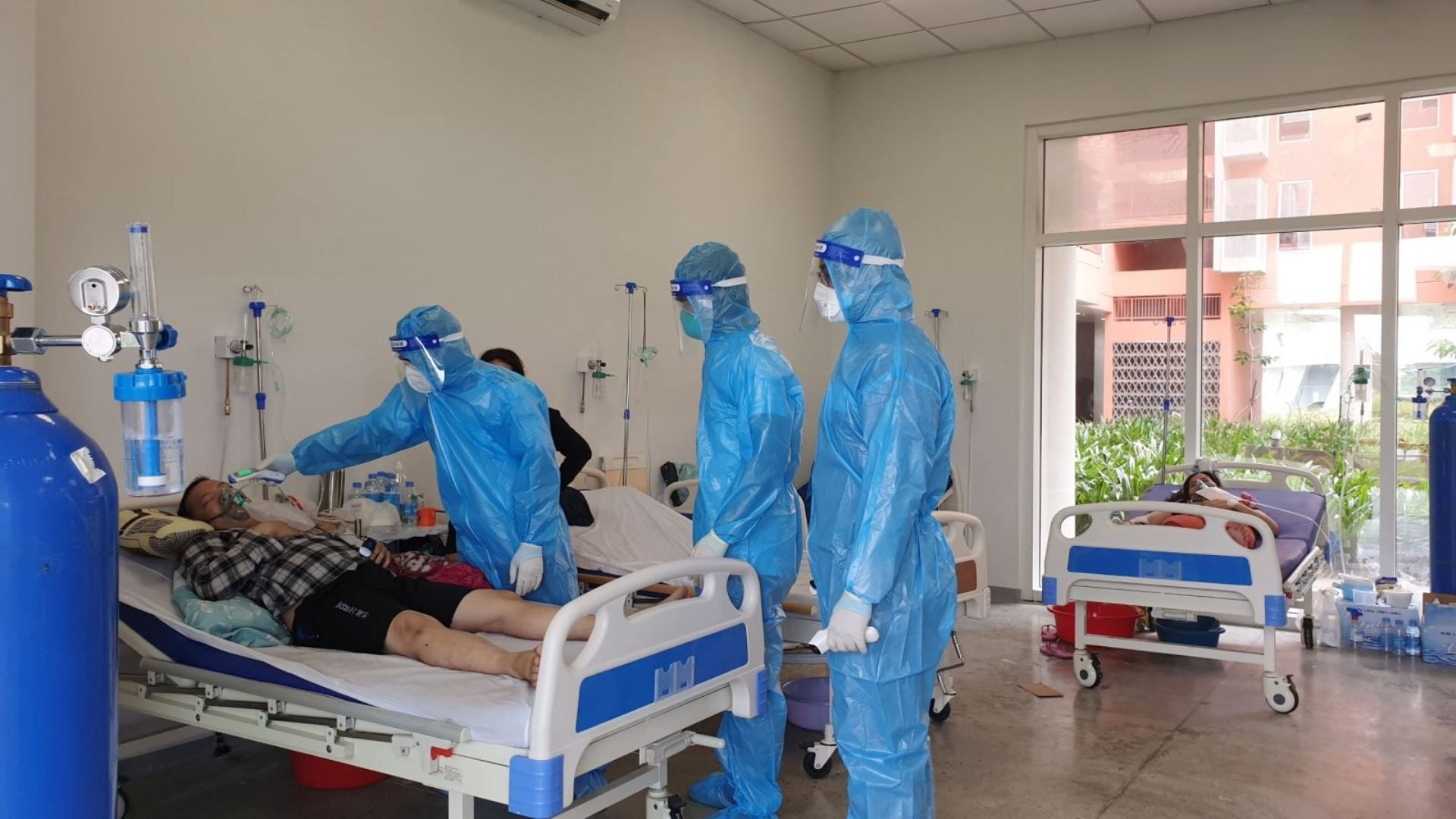 Quảng Trị ban hành chính sách thu hút cán bộ y tế giai đoạn 2022 - 2026
