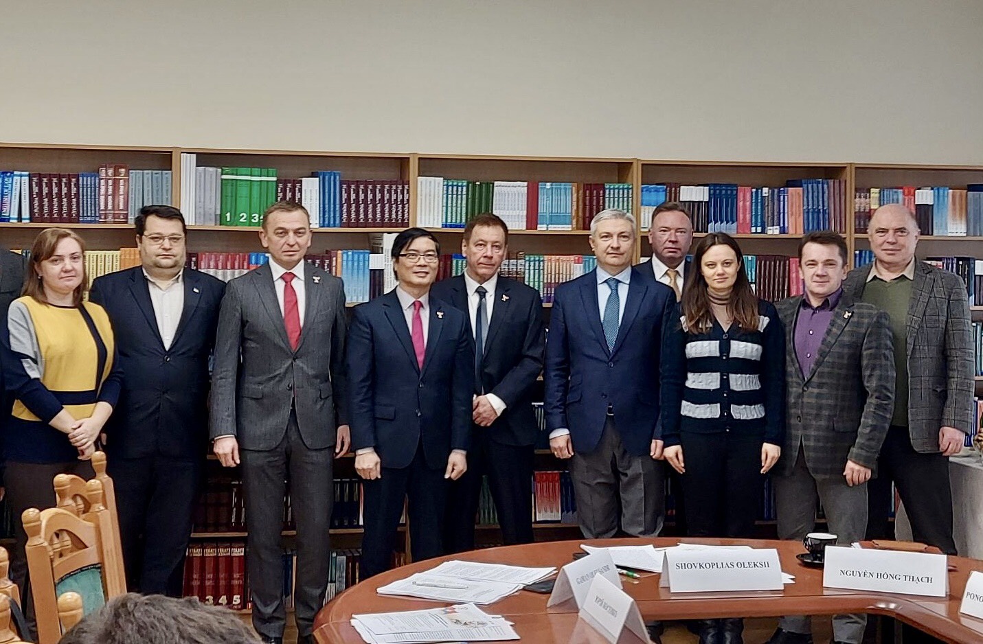 Phát triển quan hệ hữu nghị, hợp tác Việt Nam - Ucraina