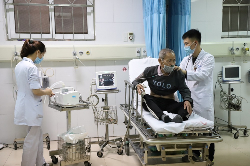 Bảo đảm tất cả người bệnh cấp cứu được khám và điều trị kịp thời dịp Tết