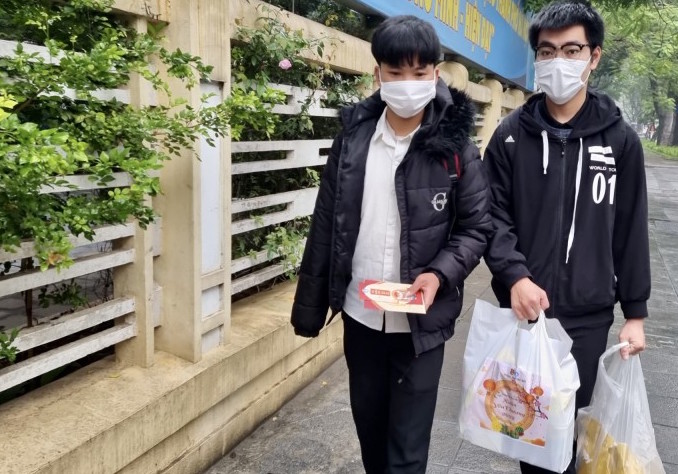 “Xuân yêu thương” 2022 hỗ trợ sinh viên có hoàn cảnh khó khăn
