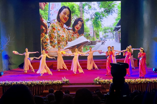 Dấu ấn văn hóa năm 2021