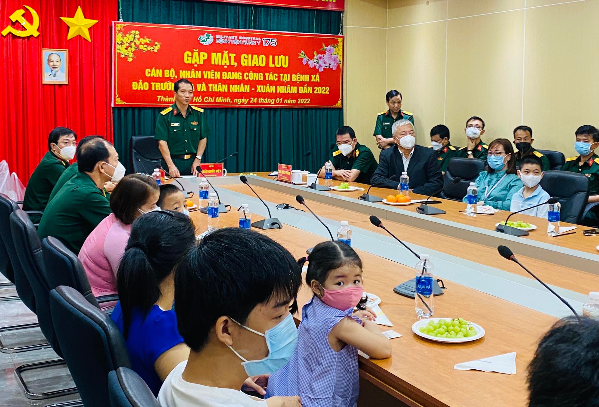 Bệnh viện Quân y 175 Giao lưu trực tuyến, chúc Tết y, bác sĩ Bệnh xá đảo Trường Sa