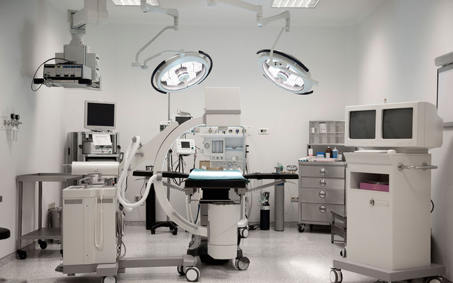 Chuyển Công an tiếp tục điều tra 7 vụ việc về mua sắm thiết bị y tế, thuốc chữa bệnh