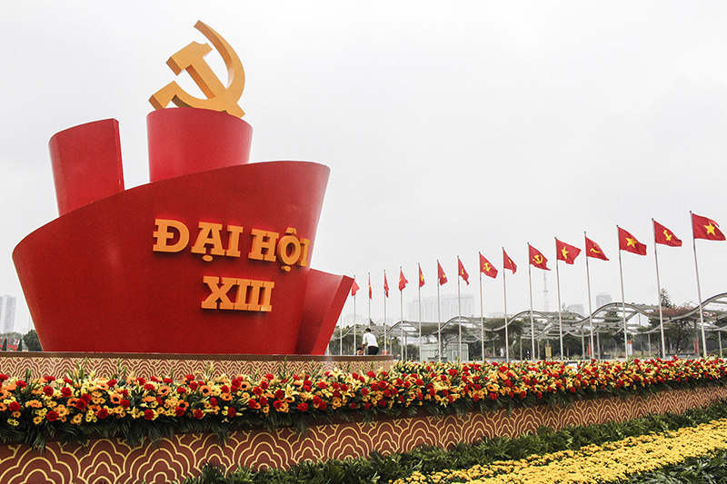 Với Đảng, mùa xuân