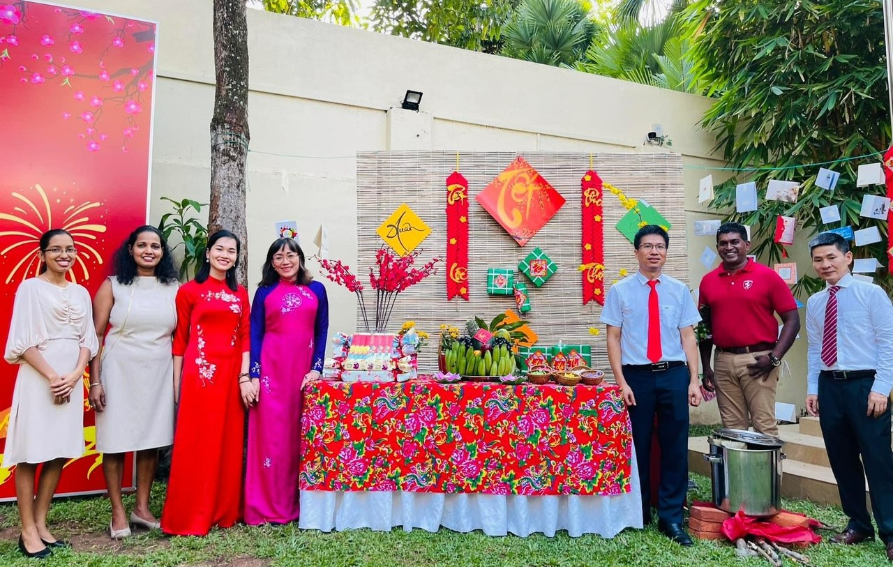 Ấm áp chương trình “ Xuân Quê hương 2022” tại Sri Lanka
