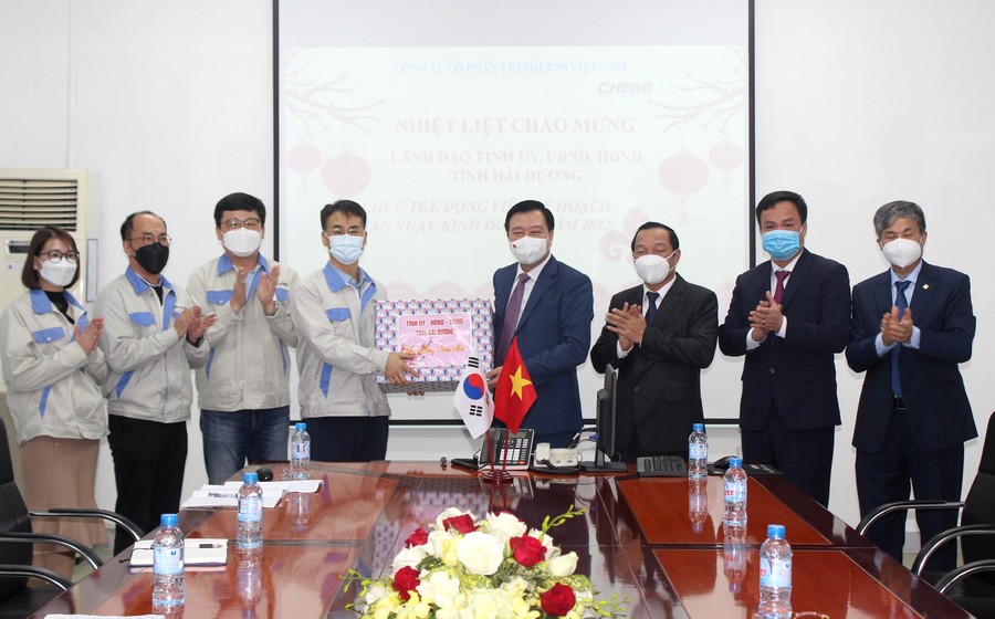 Động viên, thúc đẩy hoạt động sản xuất, kinh doanh tại các doanh nghiệp