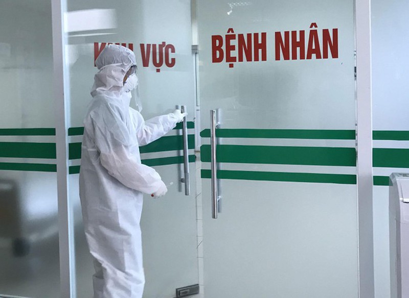 Thêm 23 956 ca COVID-19, số ca mắc tiếp tục tăng vọt