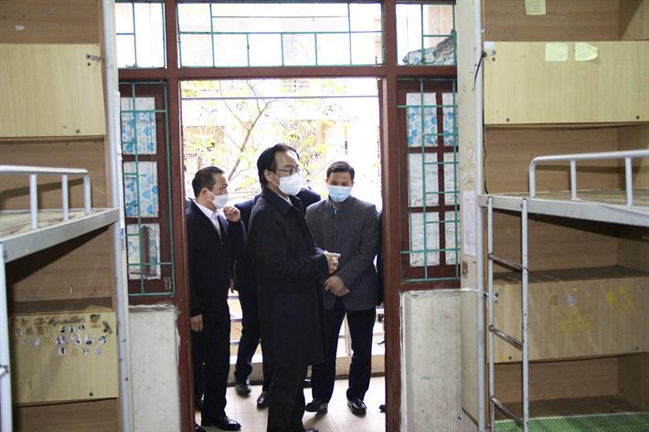 Sớm đưa đời sống, học tập trở lại bình thường