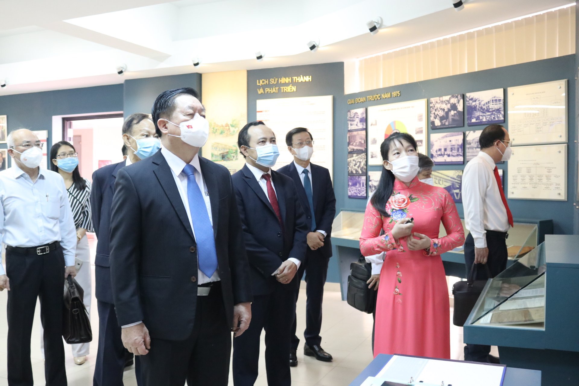 Đại học Quốc gia TP Hồ Chí Minh 3 nhóm chiến lược đột phá để đầu tư nguồn nhân lực