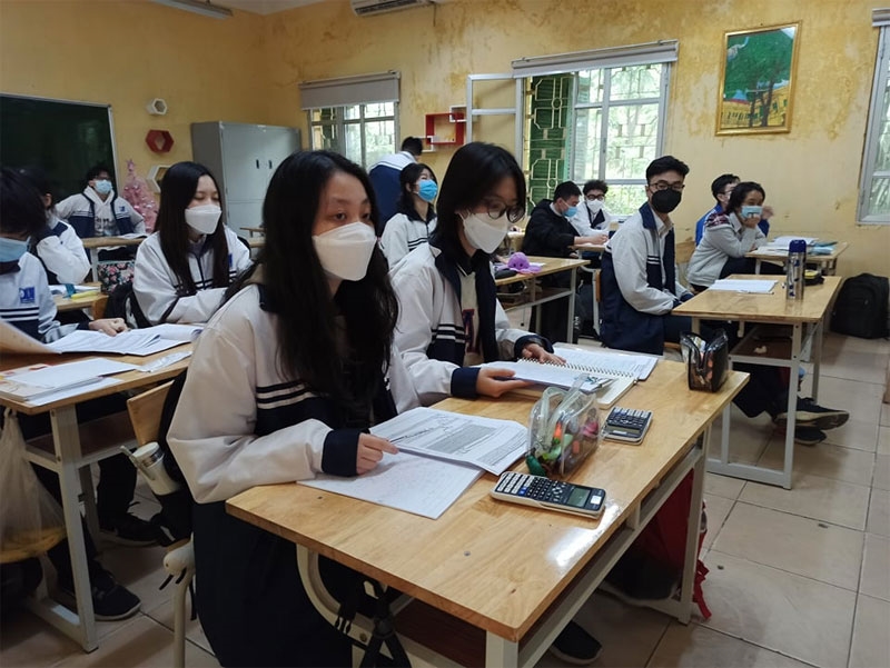 Bảo đảm thống nhất trên toàn quốc việc mở cửa lại trường học