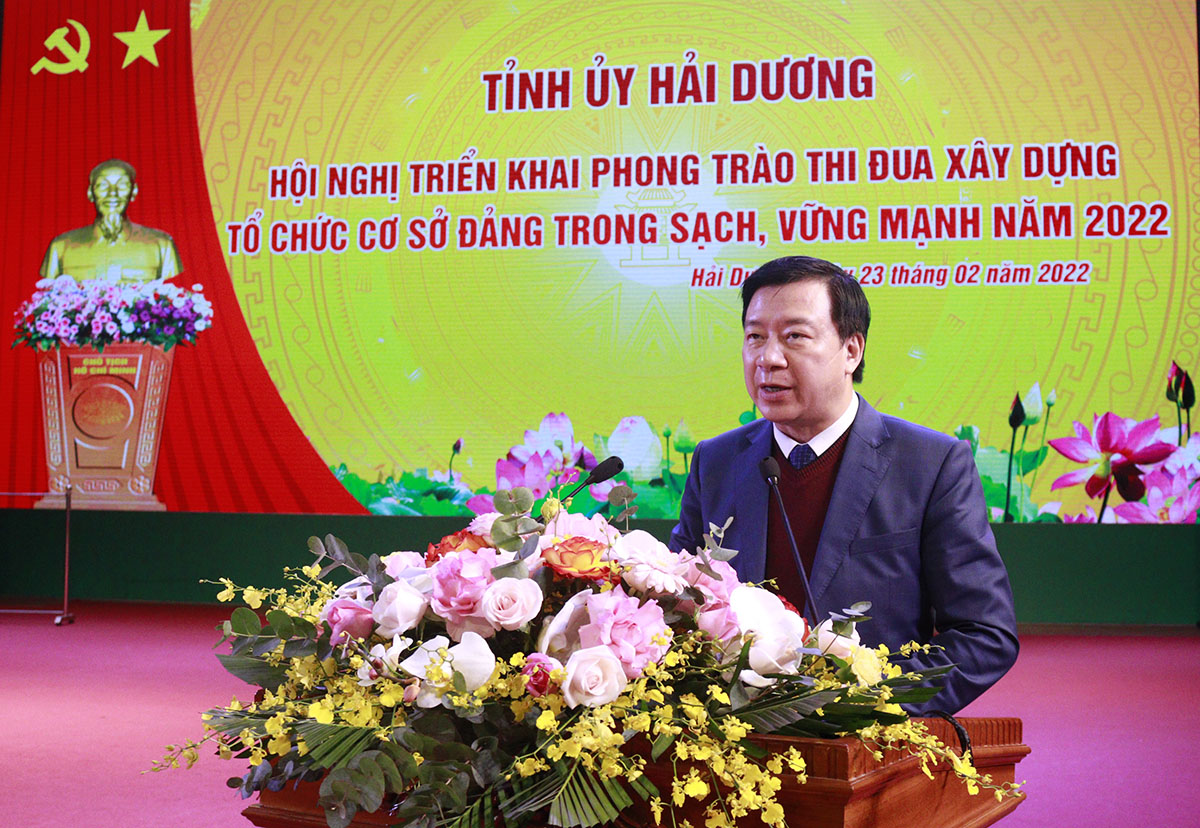 Đẩy mạnh phong trào thi đua gắn với nhiệm vụ trọng tâm, các khâu đột phá