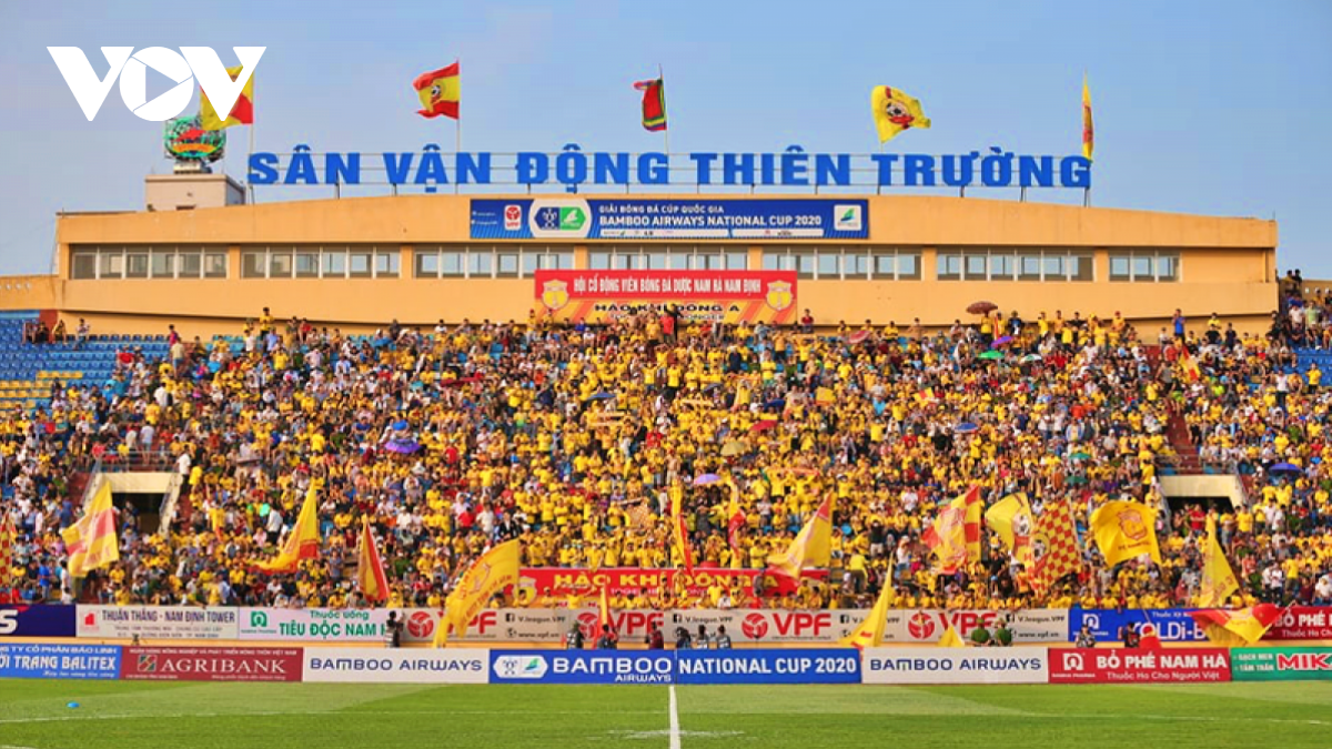 V-League 2022 Trận Nam Định - Hoàng Anh Gia Lai đón 10 000 khán giả